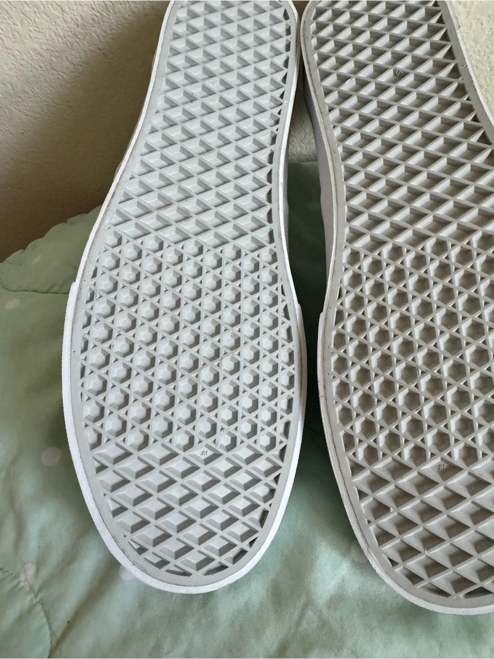 NEW Custom Painted Vans White Slip-On Sneakers with Teal Octopus Design size 13